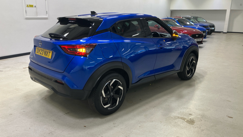 Nissan Juke 1.0 DiG-T 114 N-Connecta 5dr Petrol Hatchback